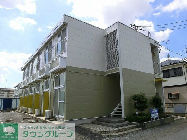 レオパレスアムールIIIの物件外観写真